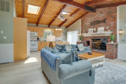 North Falmouth Vacation Rental | 4BR | 2BA | 1,536 Sq Ft | 4 Steps to Enter