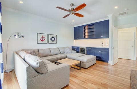 Wet Bar in Sitting Room