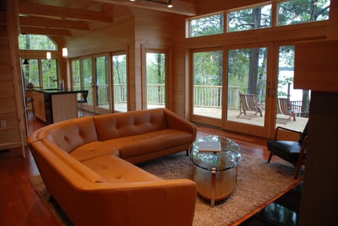 living room looking into kitchen