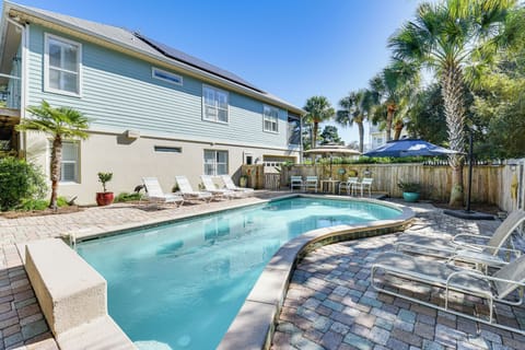 Santa Rosa Beach Vacation Rental | 5BR | 3BA | 2,900 Sq Ft | Stairs Required