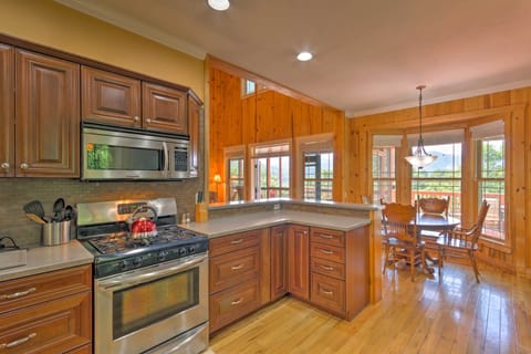 Kitchen | Stainless Steel Appliances