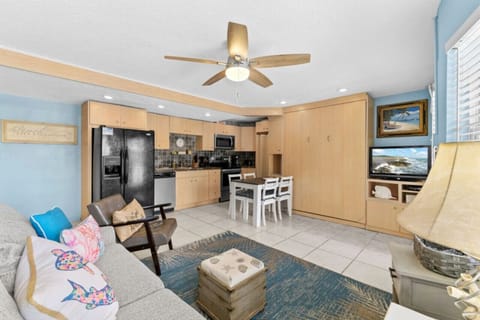 Living Area/ Kitchen