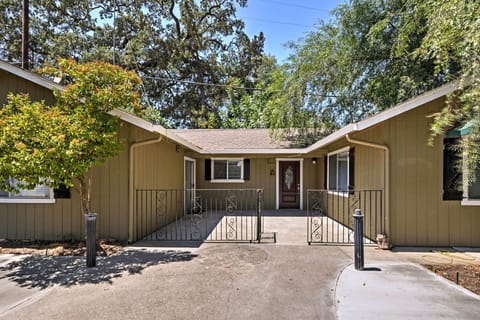 Gilroy Vacation Rental | 3BR | 2BA | 1,800 Sq Ft | Step-Free Access