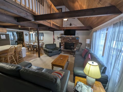 Living Room with Remote Controlled Fireplace - Level 1