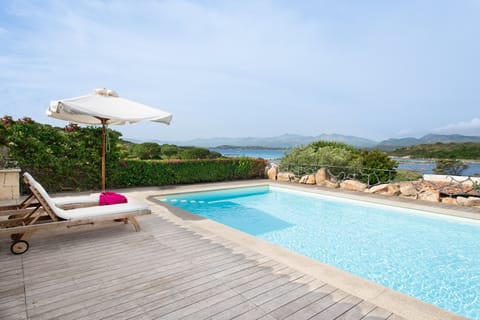 private pool and sundeck 