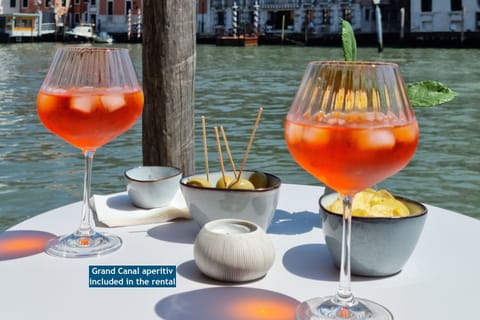 included: aperitif on the Grand Canal
