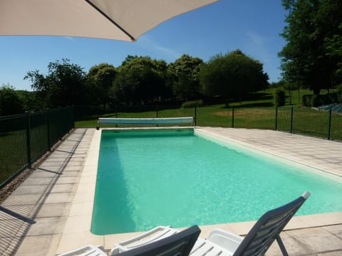The pool - so inviting (late June - early Sept). country views towards lake.