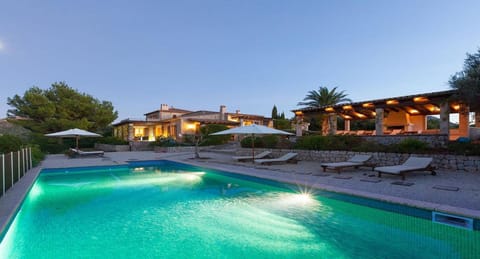Lazy evening by the pool