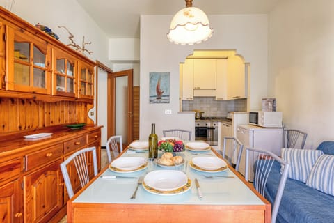 Living and dining room