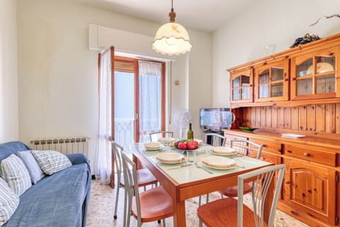 Living and dining room