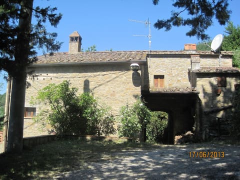 Side view of Colcello