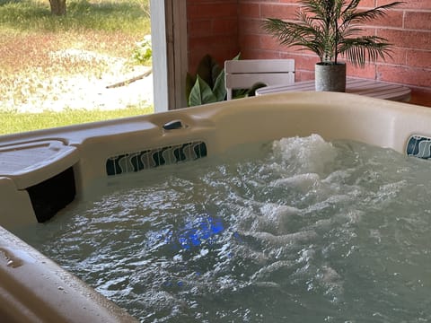 Large clean hot tub!