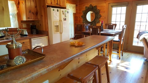 20181024_Kitchen Dining (1)