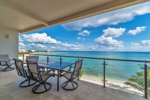 Nikte 7 terrace with amazing view