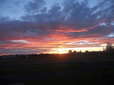 Stunning sunrises and sunsets!