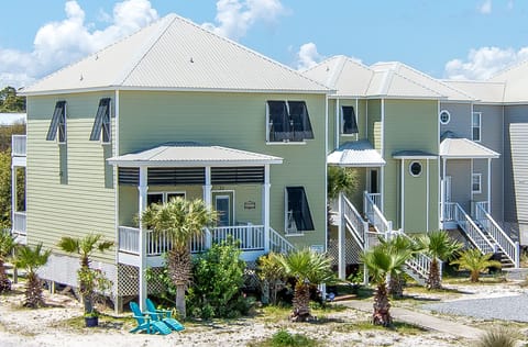 Beach Life Front View
