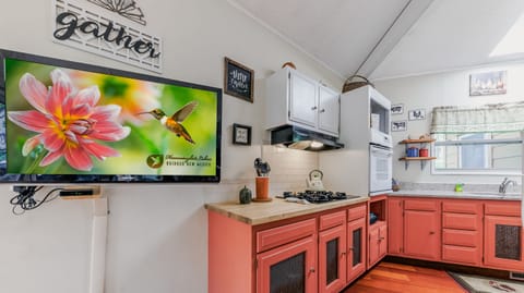 Living opens up to kitchen