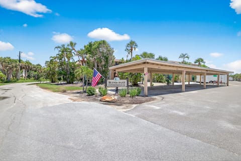 Entrance to Blind-Pass Condos