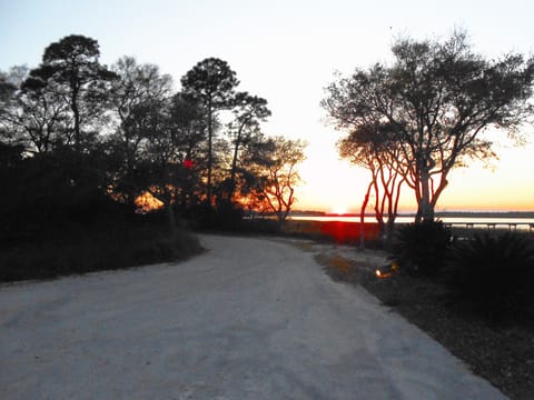 Nice private road entering the "Sunset House" to enjoy your privacy.