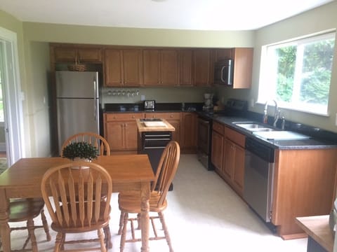 Newly Remodeled Kitchen