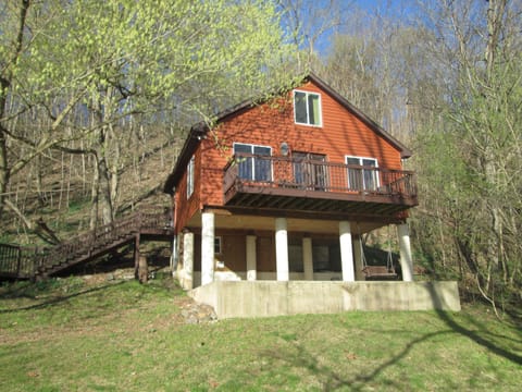 Fully Private Cabin on the River Bank