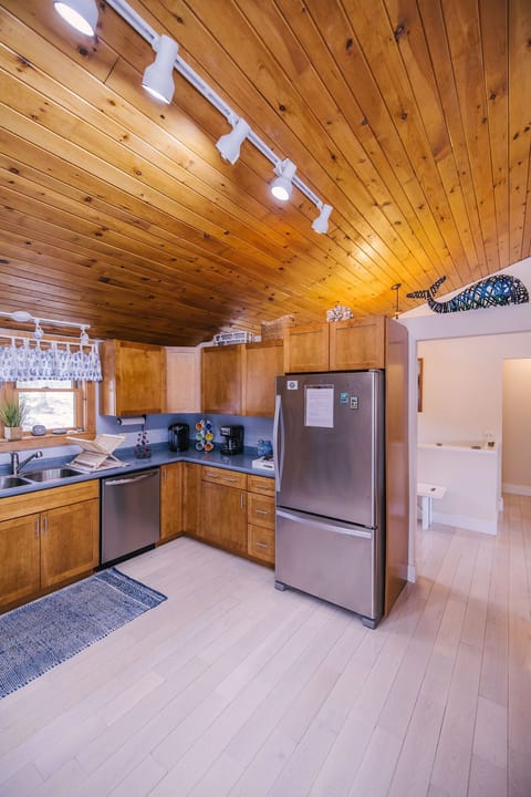 Fully stocked kitchen