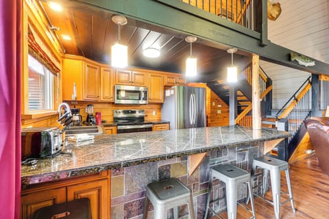 Kitchen | Main Floor | Drip Coffee Maker | Dishwasher