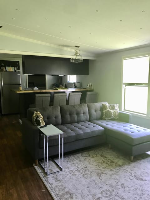 Catch up on your favorite Netflix show.