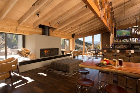 Dine on-site at one of Wyoming's finest restaurants - all-day service is available!