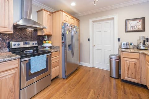 Fully stocked kitchen