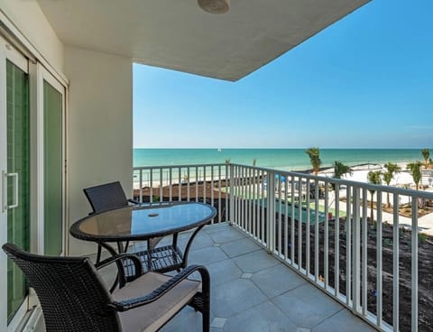 Enjoy  your favorite meal and drinks on the balcony