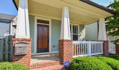 Drink sweet tea till you feel like a Southerner.