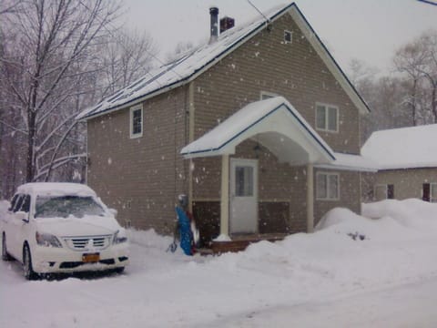 Pleasant Stay on Pleasant Street!