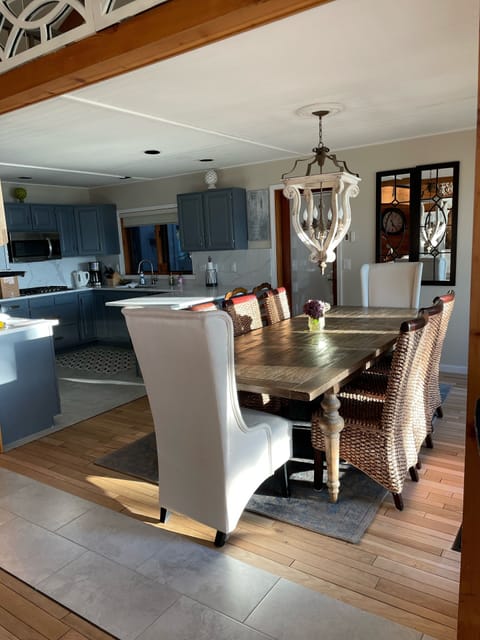 Dining room and kitchen 
