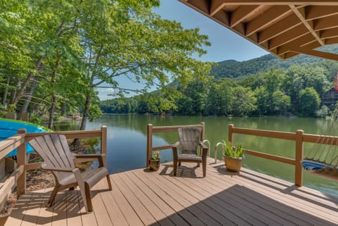 Bald Mountain Lake on your private dock