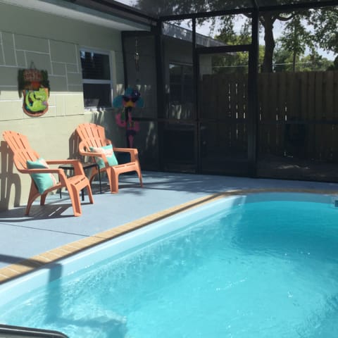 Totally enclosed. Very private pool area, with bbq. 