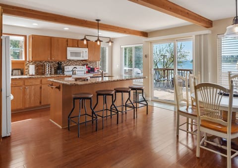  Start your evening at the bar and work your way to the fire table on the deck.