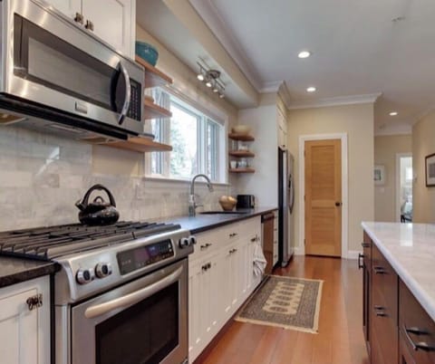 Open kitchen area
