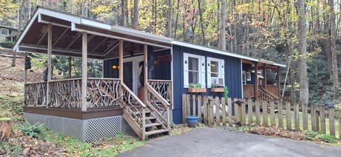 Welcome to Babbling Brook Cottage!