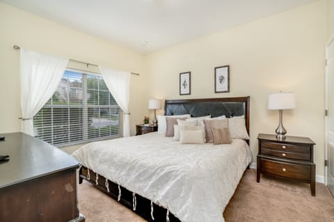 8944CubanPalmRd_11