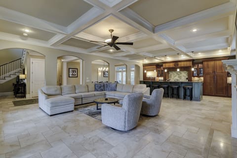 3 Cat Boat - Living Room (Main Level)