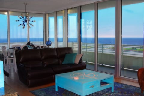 Amazing views to greet you on your stay!

