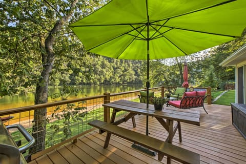 Cotter Vacation Rental | 2BR | 1.5BA | Step-Free Entry | 800 Sq Ft