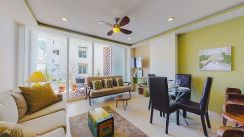 Condo - Image 2