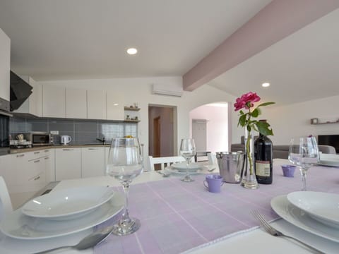 Bathroom, Property, Room, Interior Design, Purple, Building, Bathtub, House, Furniture, Real Estate