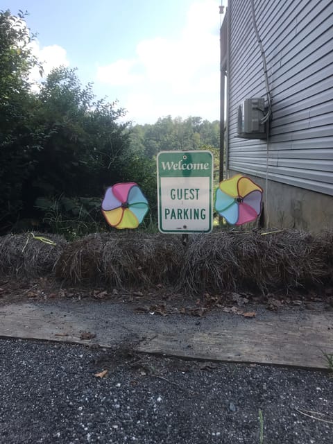 Designated guest parking for one car (inquire about where to park an extra car)