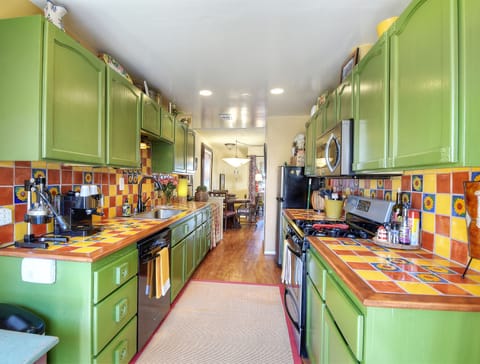 Artistic, stunning tiled kitchen