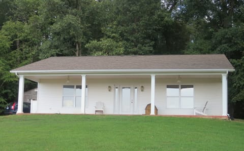 Welcome to Roots and Wings Cottage, on West Fork, Mayfield Creek, Carlisle Co KY