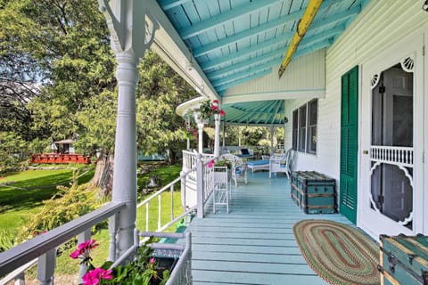 Main House | Wraparound Deck
