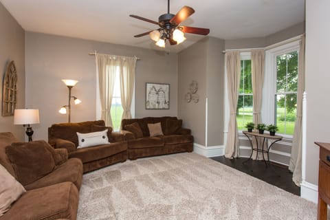 Comfortable living room.